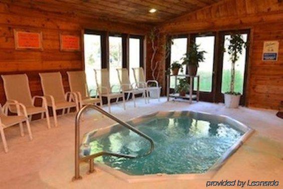 Northern Pine Inn Hayward Facilities photo